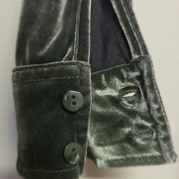 Express Olive Velvet Shirt - Picture 5 of 7